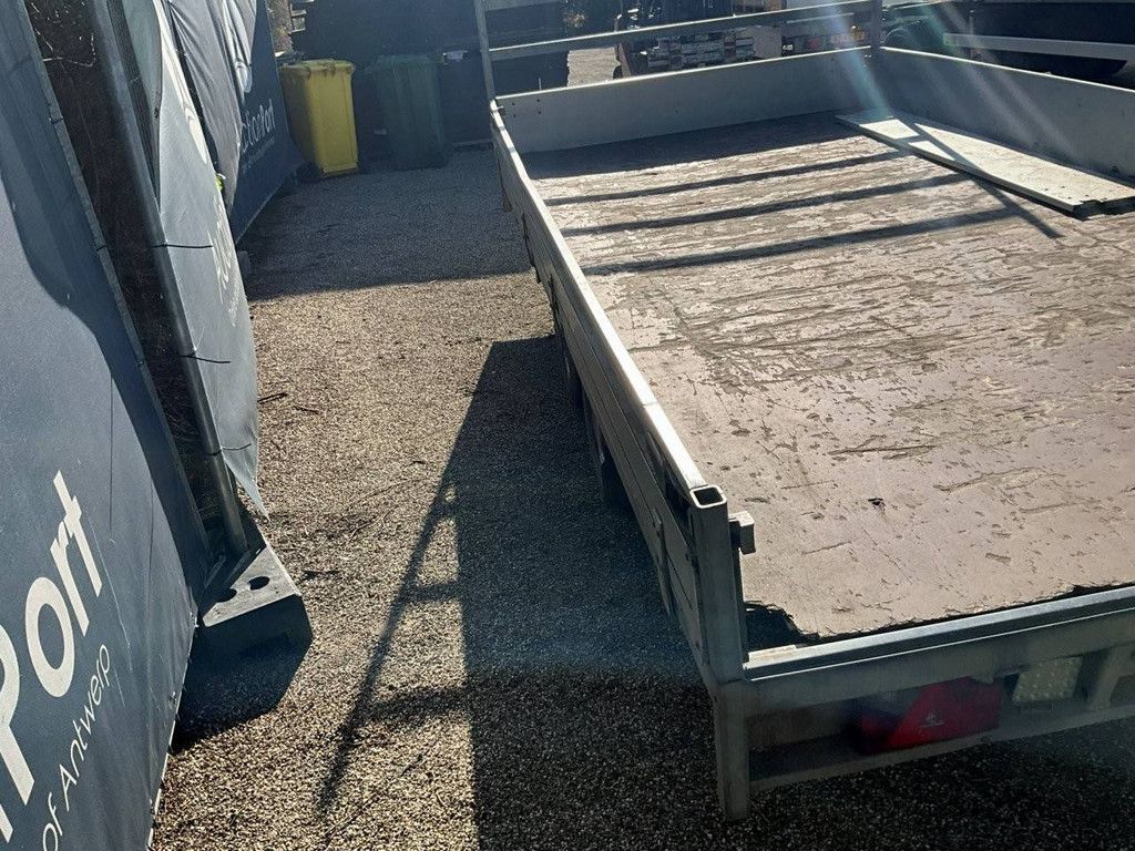 Hulco Pritschenanhänger 2365 kg 2018