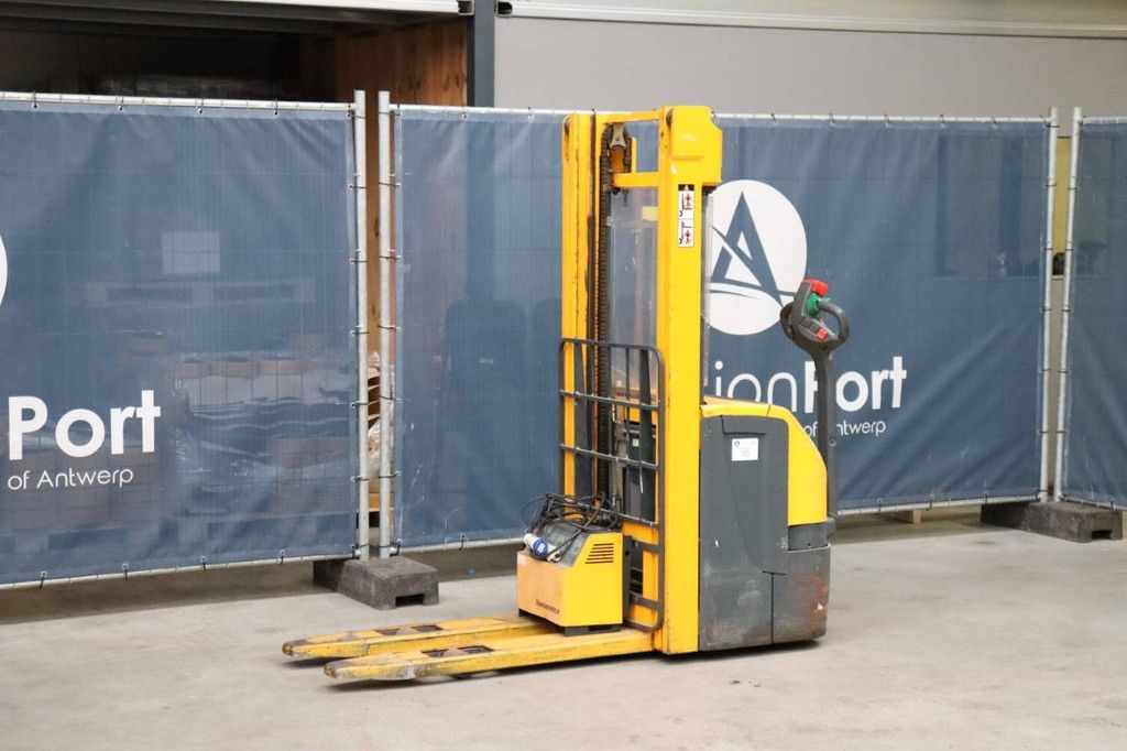 Stacker Jungheinrich EJC 212 Electric 1200kg 2.9m 2007