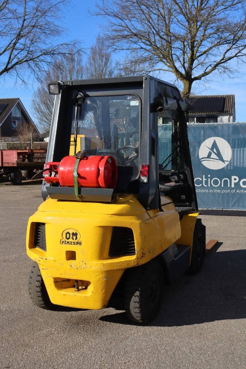 Gabelstapler OM Pimespo XG 25 LPG 2500kg 2,95m 2005