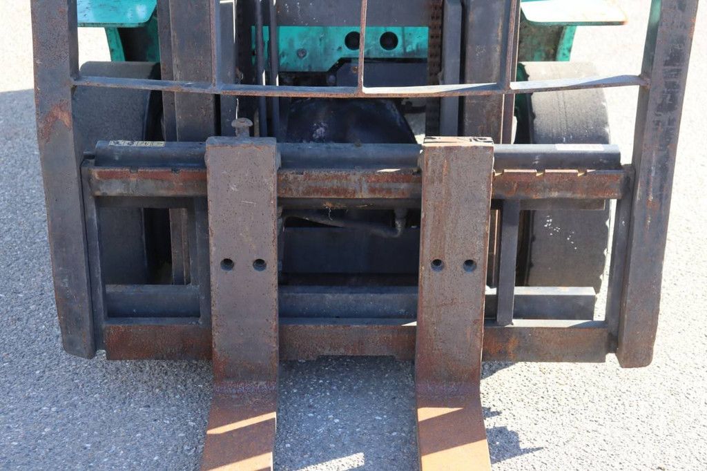 Gabelstapler Artison FG 25 LPG 2500kg 4,8m 2003