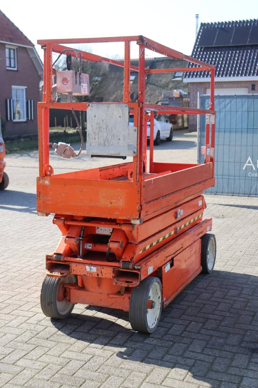 Scherenarbeitsbühne Skyjack SJ3220 Elektrisch 8,1 m 2016