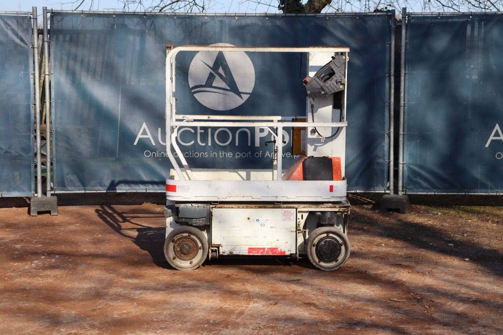 JLG 1230ES Elektrischer Mastlift 5,66 m 2014