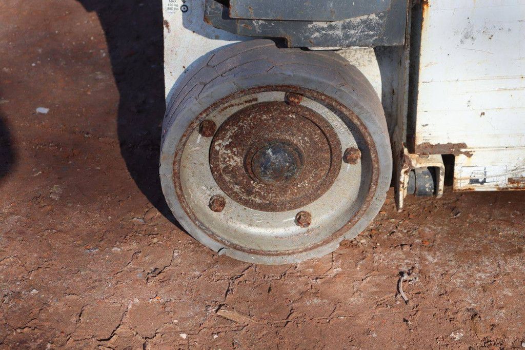 JLG 1230ES Elektrischer Mastlift 5,66 m 2014