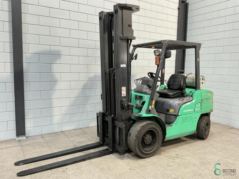 Forklifts LPG Mitsubishi FG30N 2008 Triplex