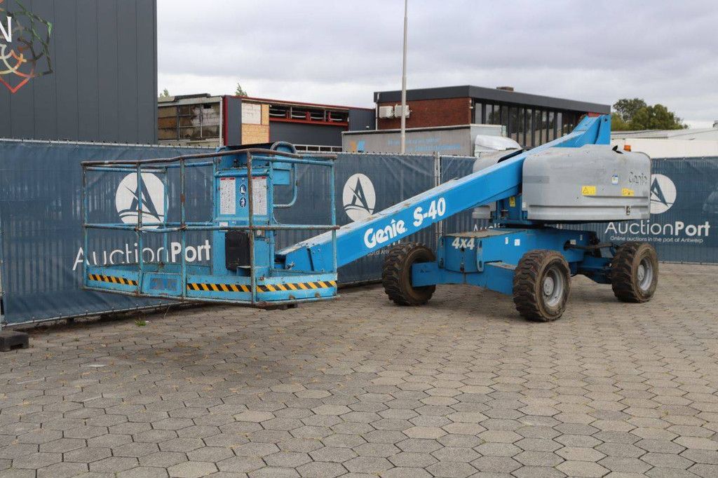 Genie S-40 Diesel 13.87m Telescopic Boom Lift 2013