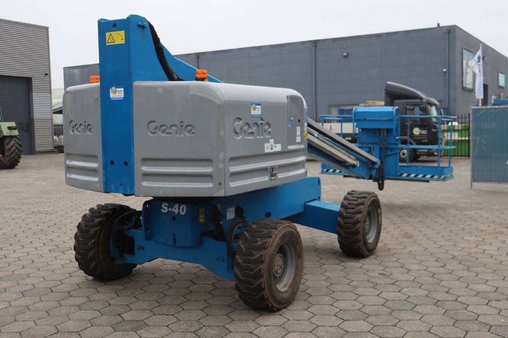 Genie S-40 Diesel 14.19m Telescopic Boom Lift 2013