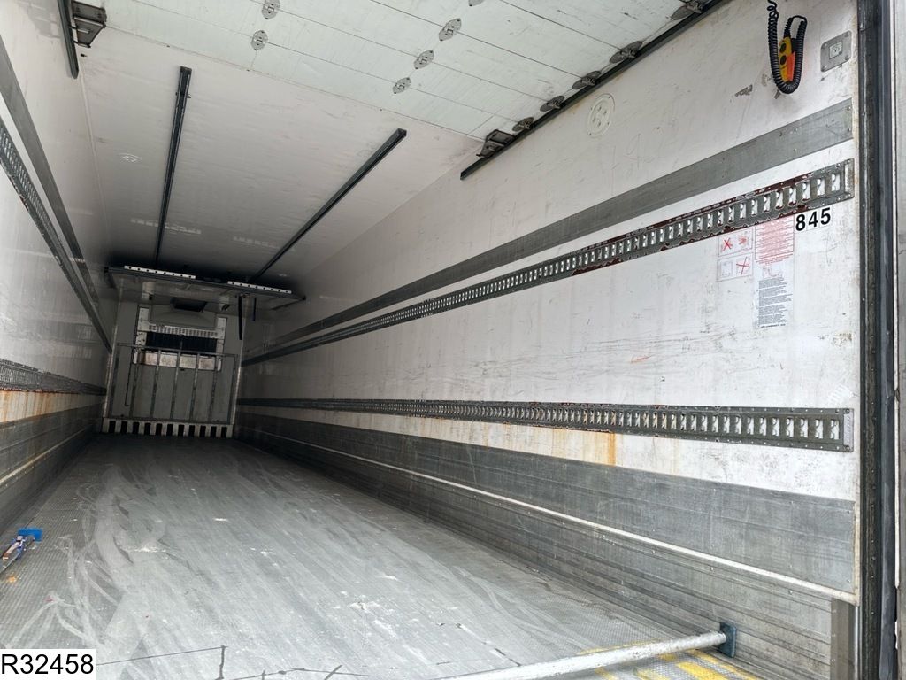 Lamberet Koel vries Carrier Vector 1550, Dhollandia, Lift axle