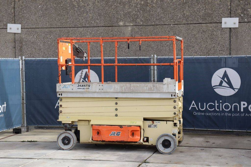 JLG 2646ES Electric Scissor Lift 9.92m