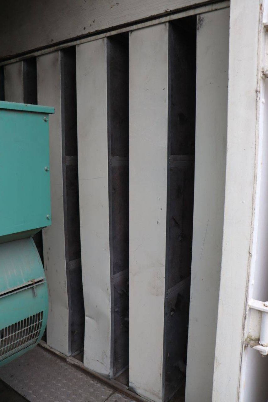 Container mit Generator Volvo Penta TAD 1642 GE 800kVA 2016