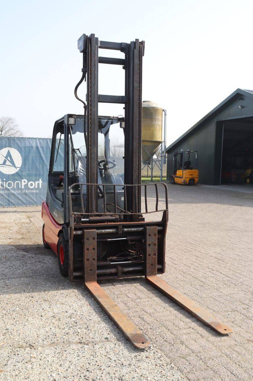 Forklift Linde E30 Electric 3000kg 4.5m