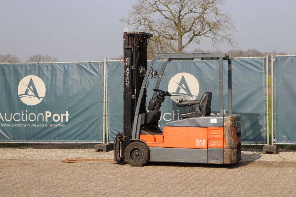 Forklift Toyota 7FBEF20 Electric 2000kg 5.5m 2003