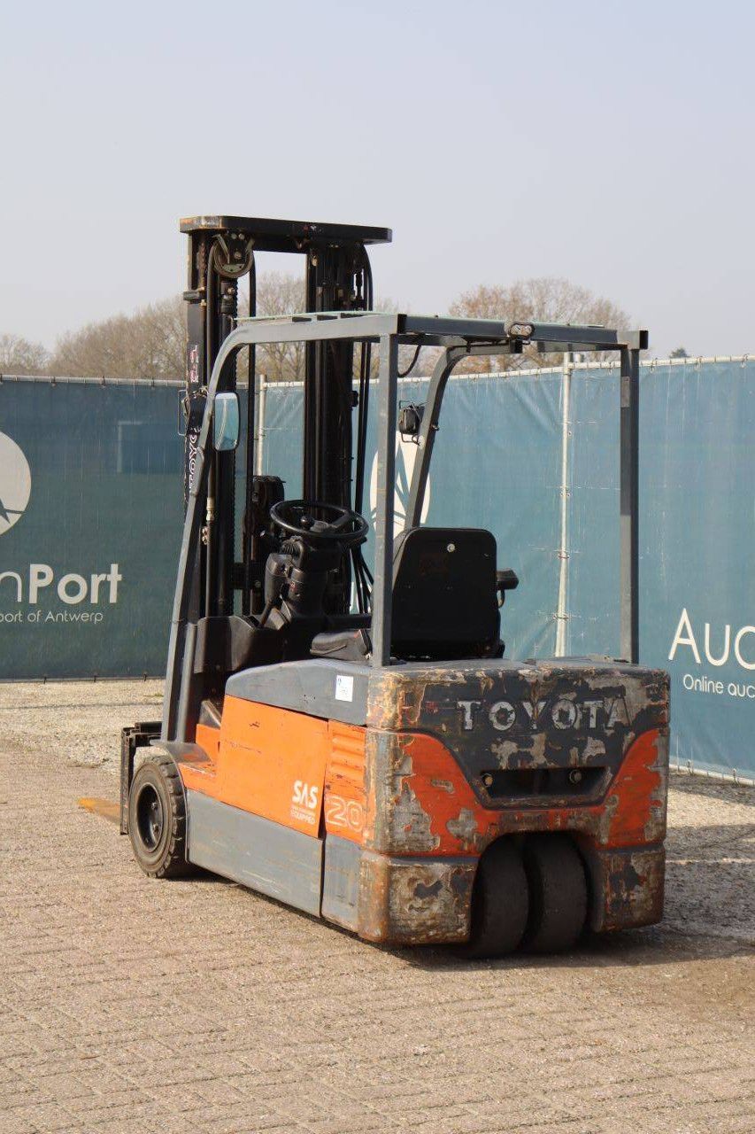 Forklift Toyota 7FBEF20 Electric 2000kg 5.5m 2003