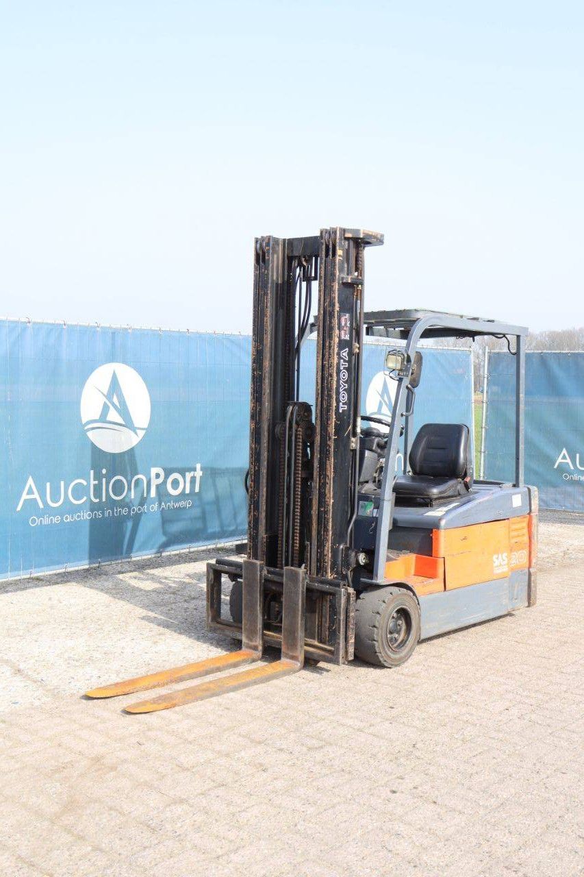 Forklift Toyota 7FBEF20 Electric 2000kg 5.5m 2003