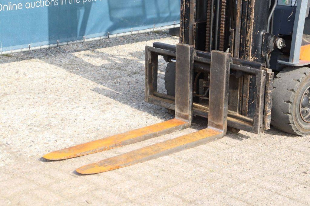 Forklift Toyota 7FBEF20 Electric 2000kg 5.5m 2003