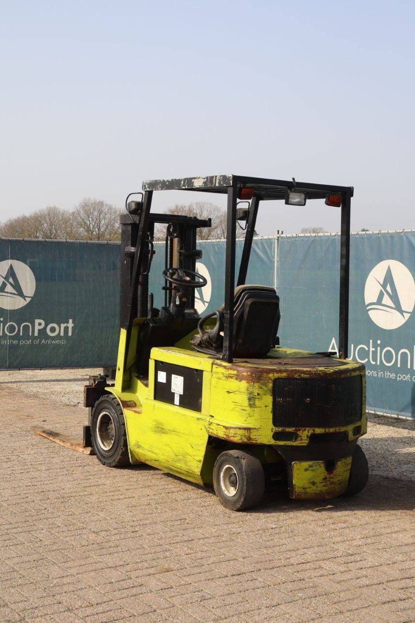 Gabelstapler Clark 30S Elektro 3000 kg 4,27 m 1997