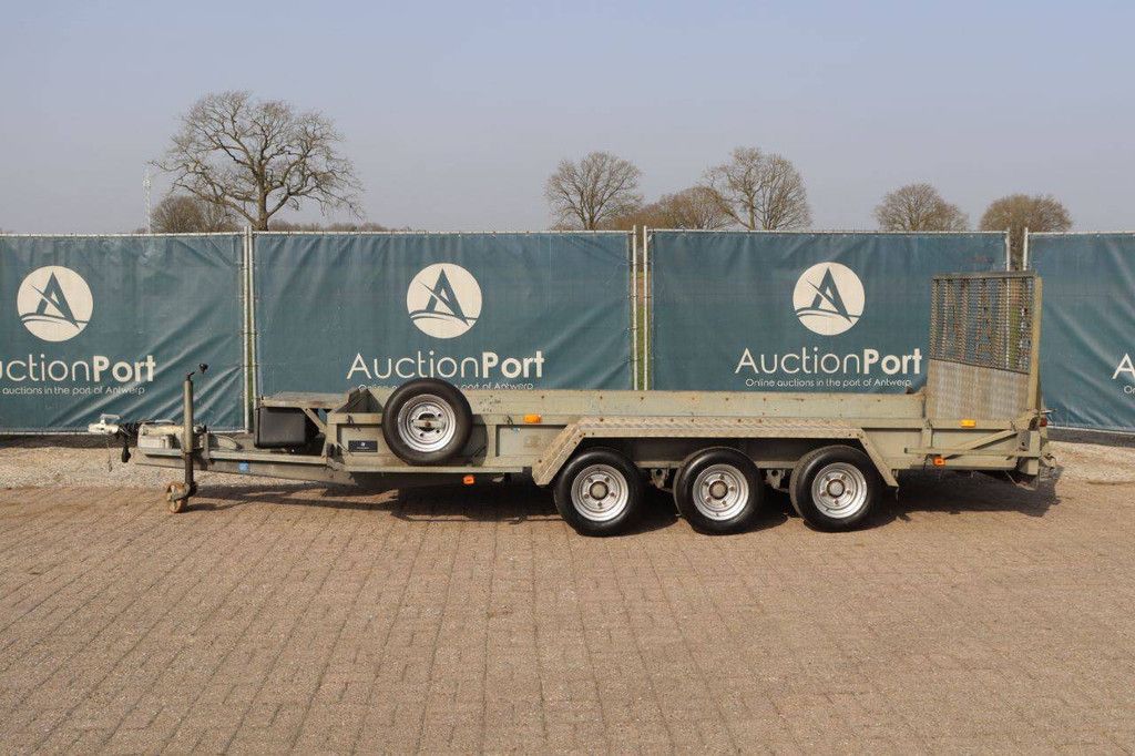 Machine transporter Ifor Williams GP 2013