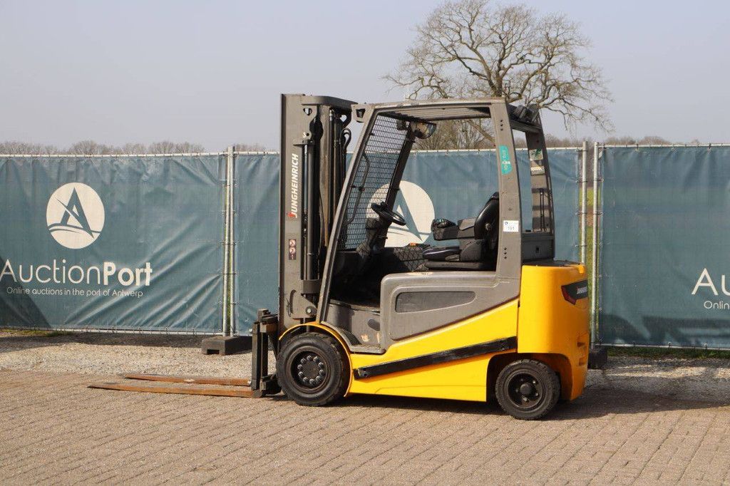 Gabelstapler Jungheinrich EFG 430k Elektro 3000kg 2018