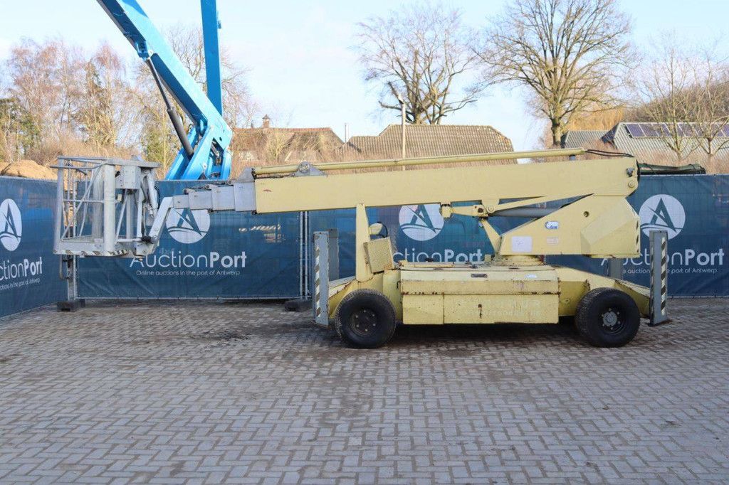 Teleskop-Arbeitsbühne PB RST2300 Diesel 23m 1997