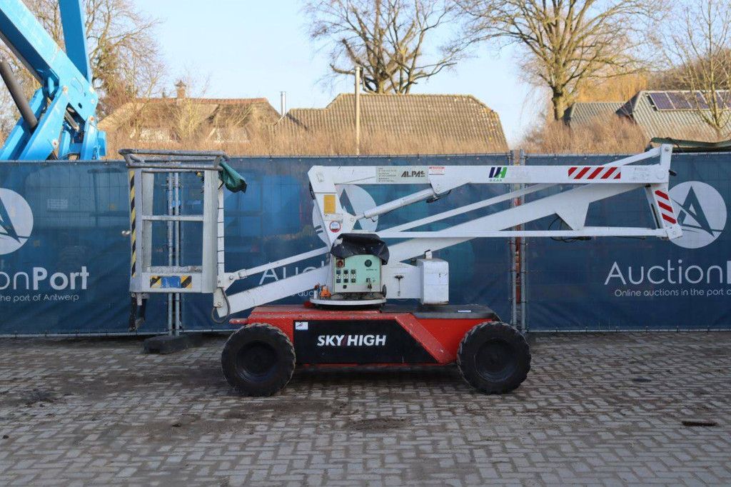 Knikarmhoogwerker SkyHigh ST 1000 Elektrisch 10m 1992