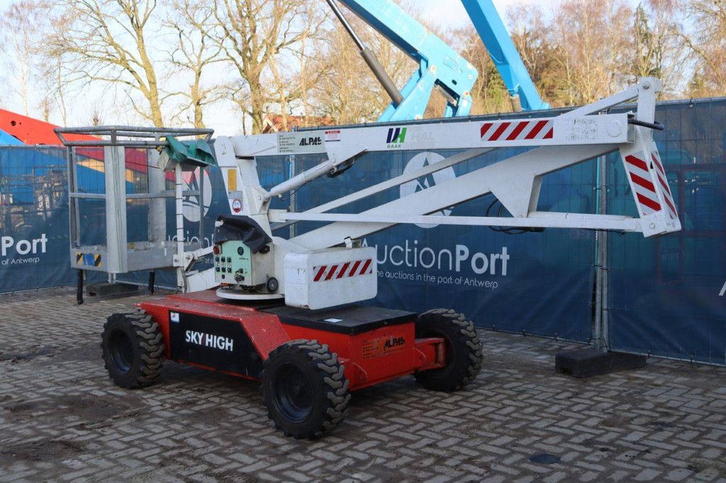 Knikarmhoogwerker SkyHigh ST 1000 Elektrisch 10m 1992