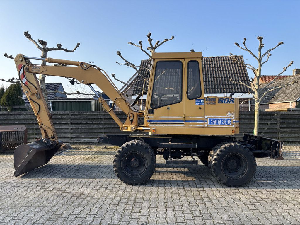Etec 808M Zwenkgiek, Bak, 8.5-Tons Mobiele kraan.
