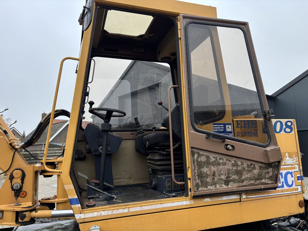 Etec 808M Zwenkgiek, Bak, 8.5-Tons Mobiele kraan.