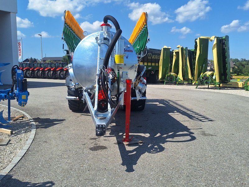 Vakutec VA 8600 + Schleppschuhverteiler Vakuumfass