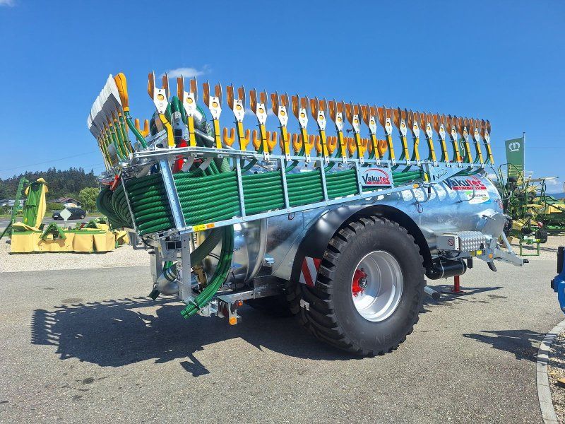 Vakutec VA 8600 + Schleppschuhverteiler Vakuumfass