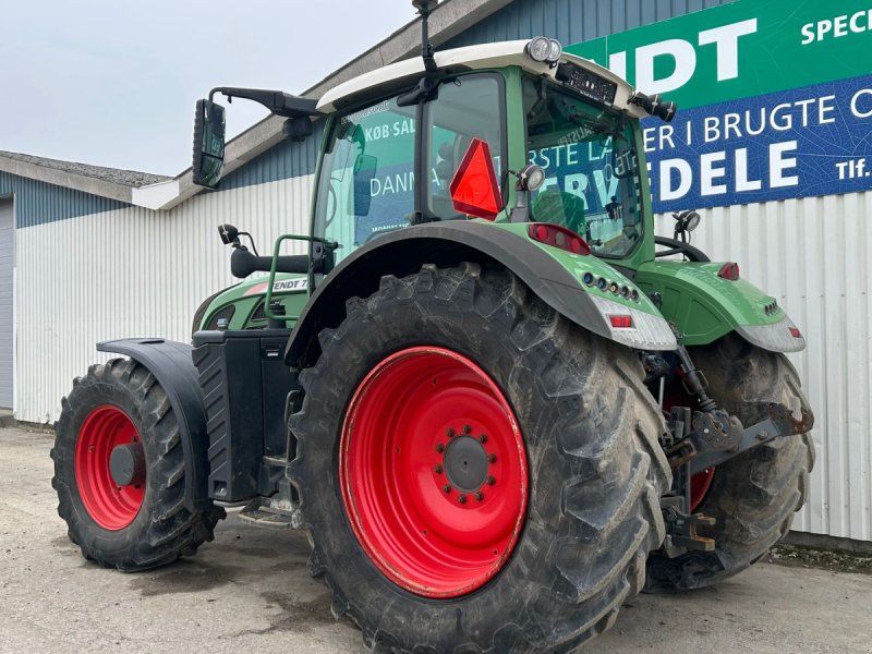 Fendt 724 Vario SCR Profi Plus Få timer