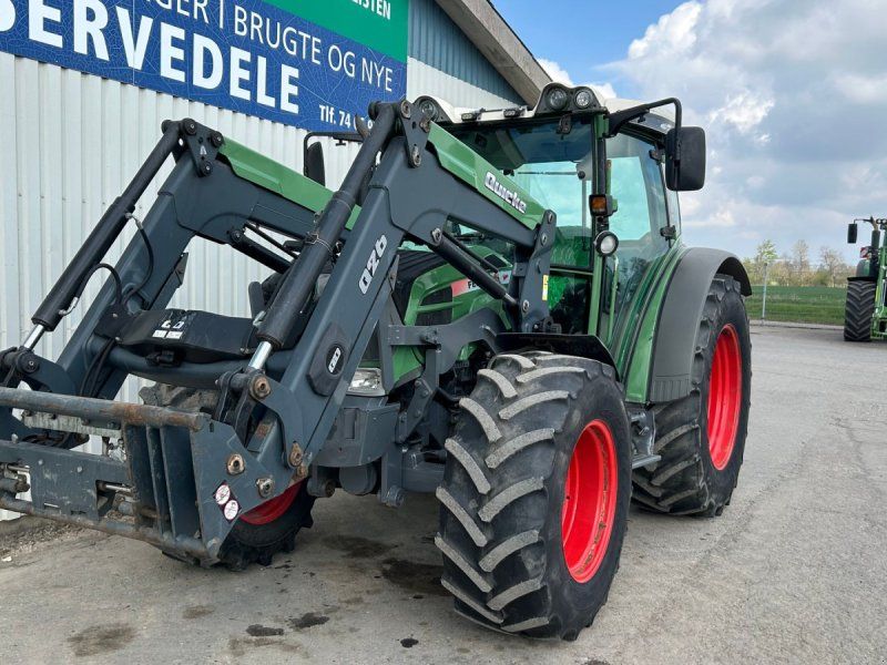 Fendt 211 Vario Med Ålø Q26 frontlæsser