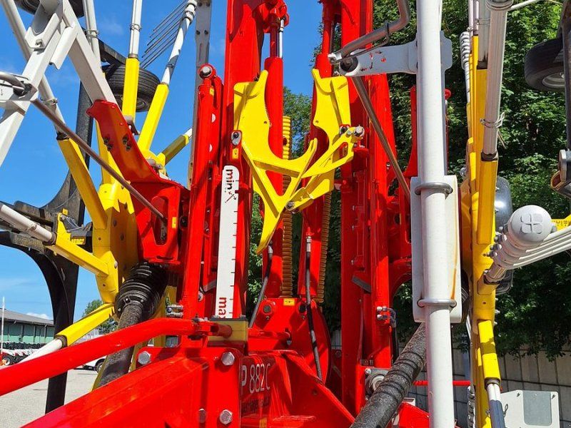 Pöttinger TOP 882 C