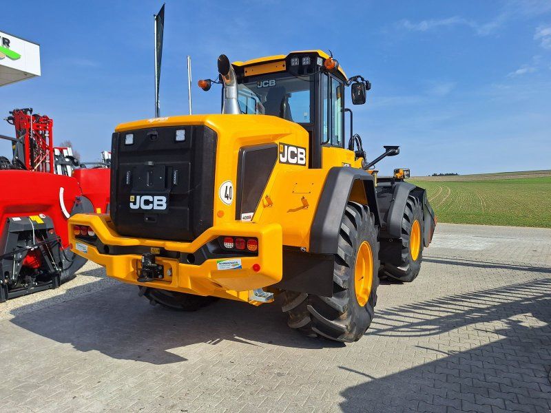 JCB 435S