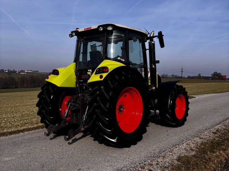 Claas Arion 430
