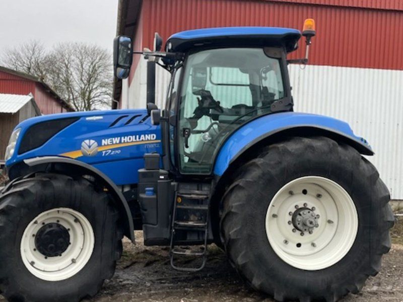 New Holland T7.270