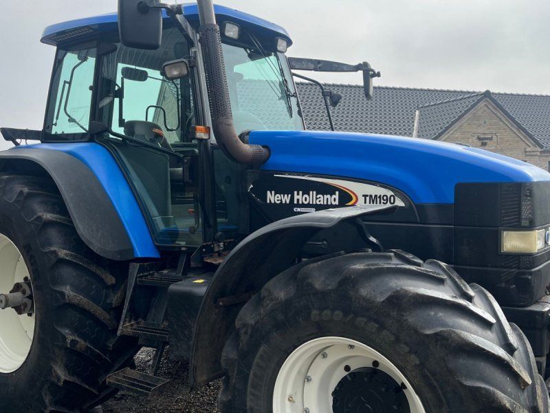 New Holland TM190 Aff foraksel