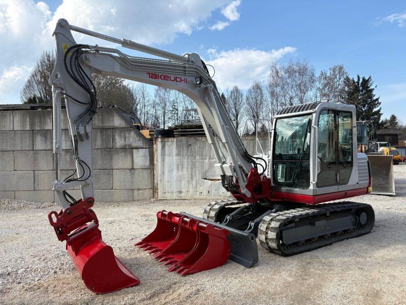 Takeuchi TB175