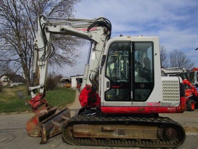 Takeuchi TB 175 Powertilt + hydr. Schnellw. + 3 Löffel