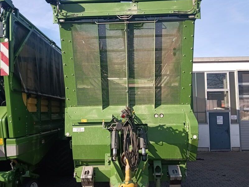 Krone TX 460