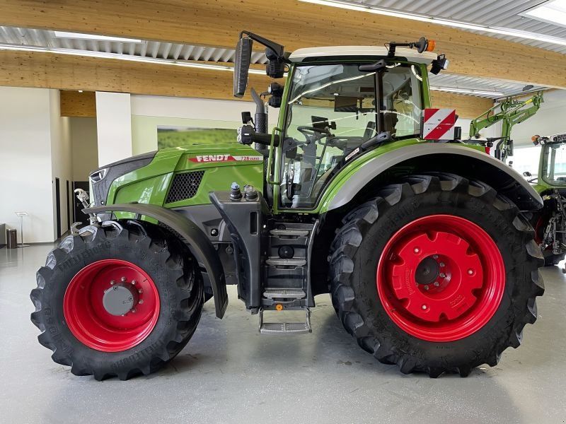 Fendt 728 VARIO GEN7 PROFI PLUS