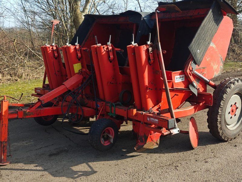 Kverneland Underhaug 1300