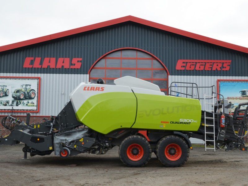 Claas QUADRANT 5300 EVOLUTION FC + Vorbauhäcksler