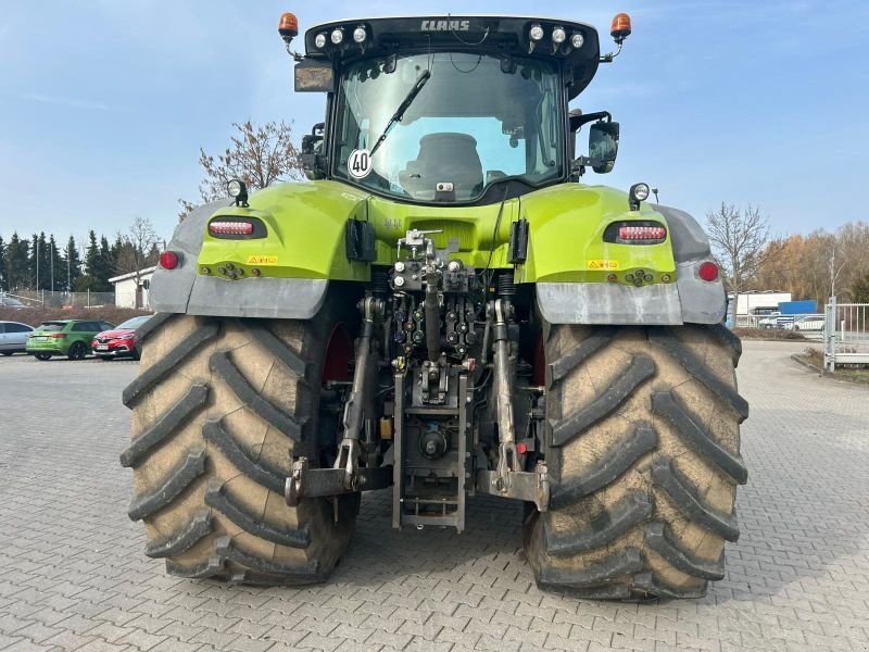 Claas AXION 950