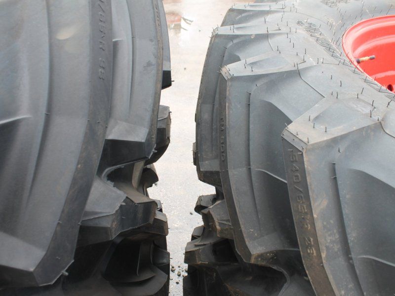 Trelleborg 540/65 R28 + 650/65 R38
