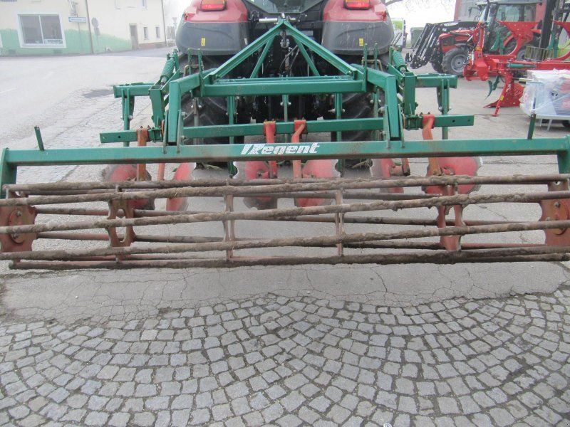 Regent Tukan  FSG 300