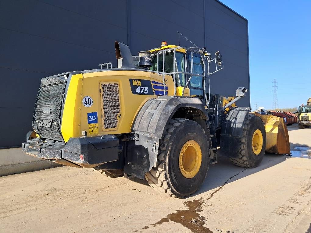 Komatsu WA475-10