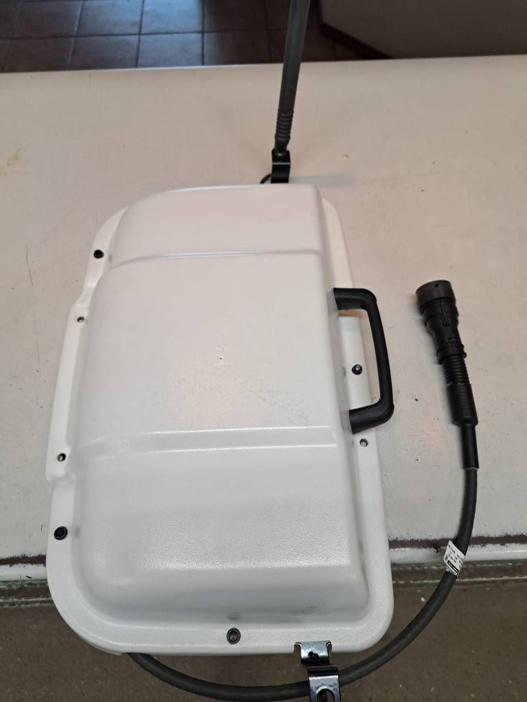 Valtra Guide Centimeter