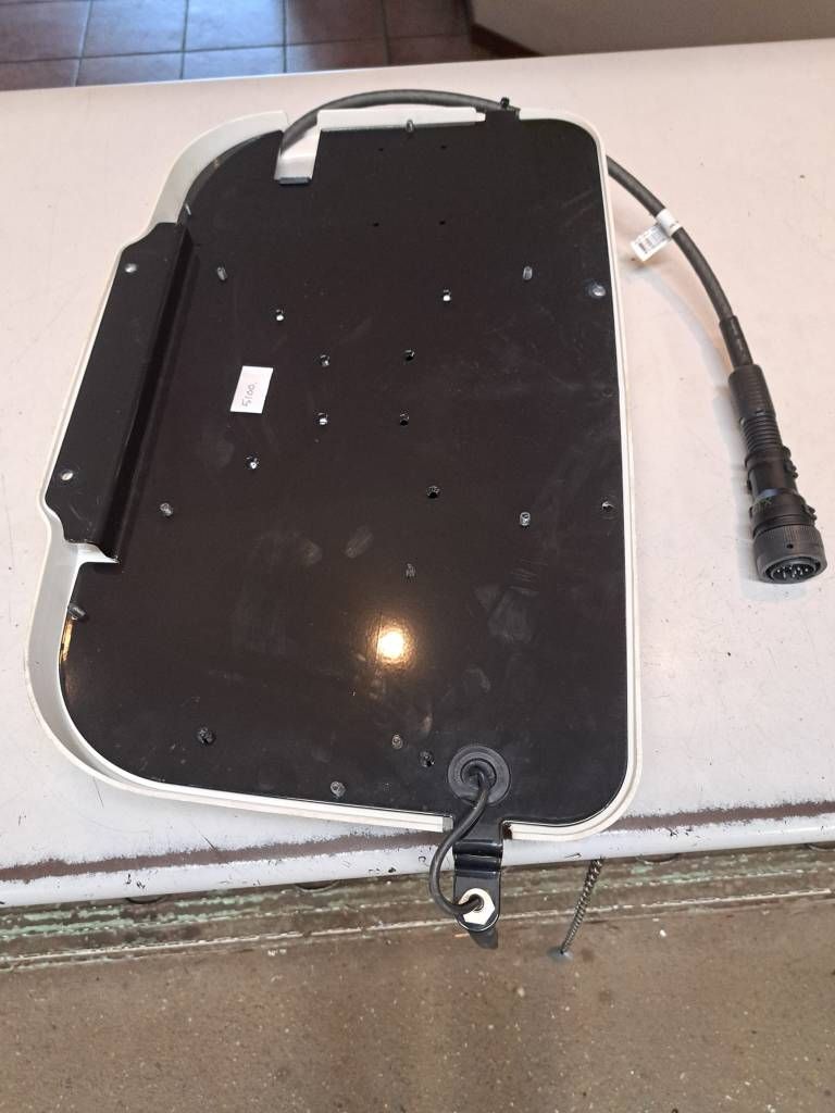 Valtra Guide Centimeter