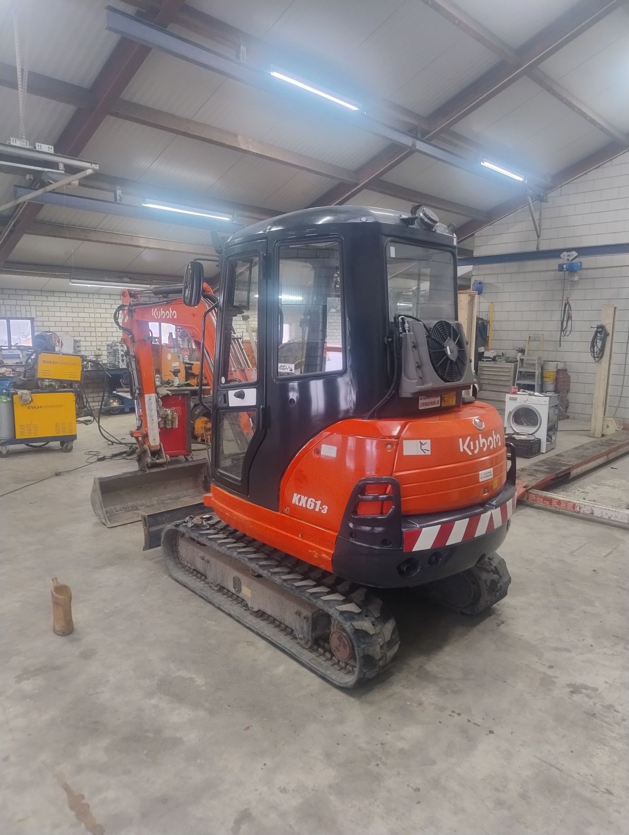 Kubota kx61-3 minigraver
