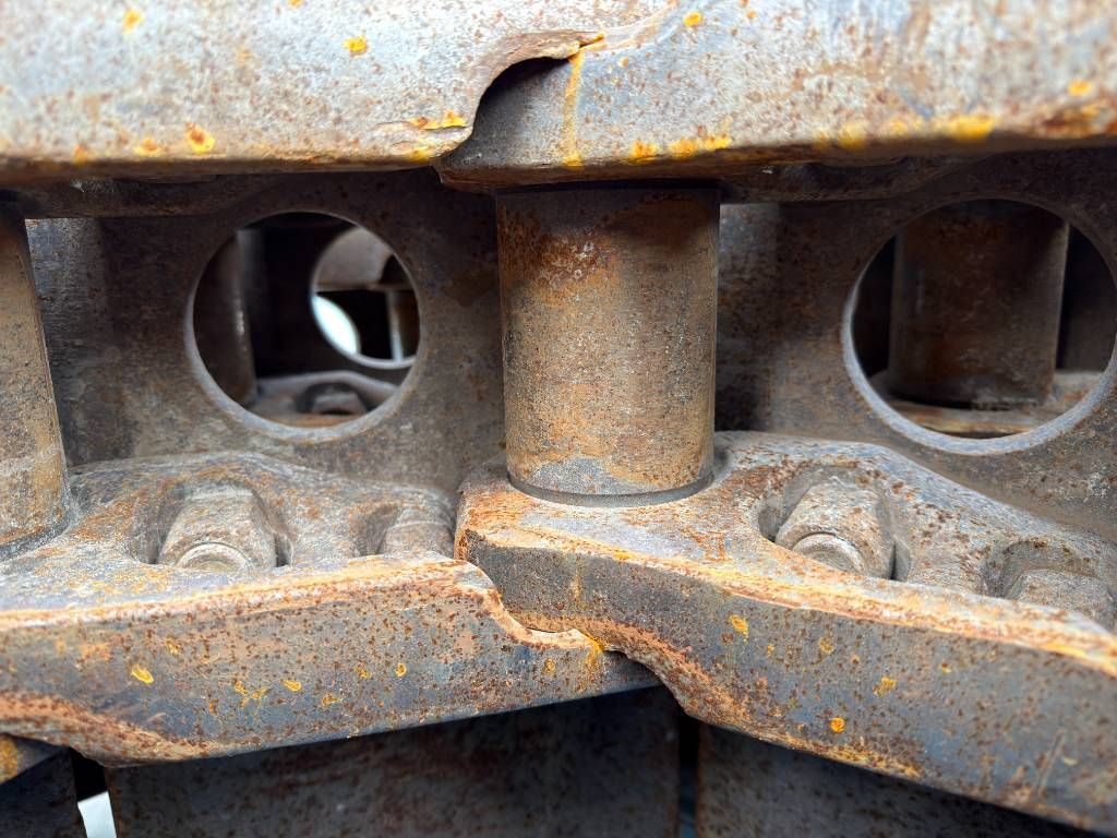 CAT 349E / 352F - 600mm