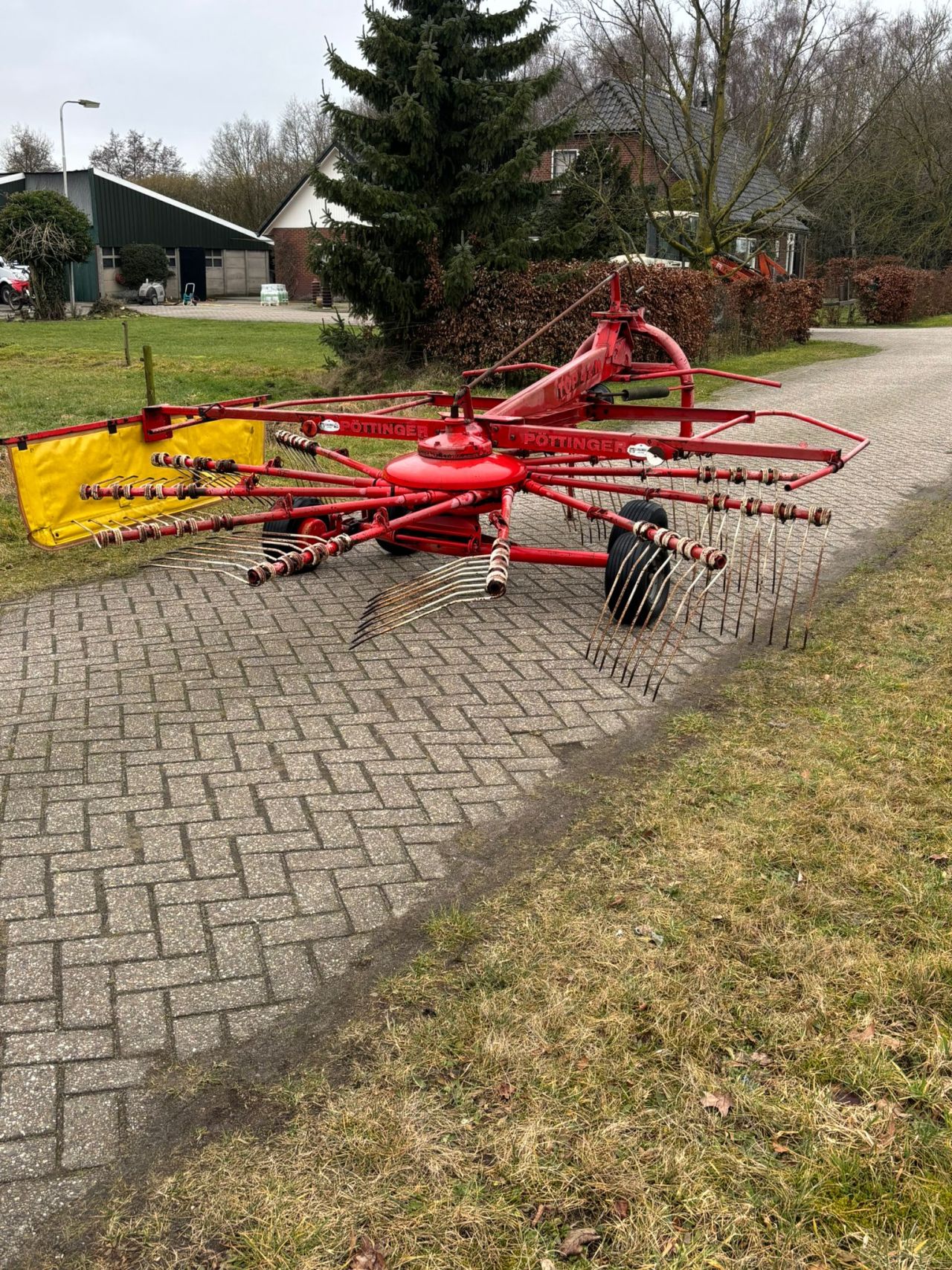 Pottinger Top 42 N Afneembare armen